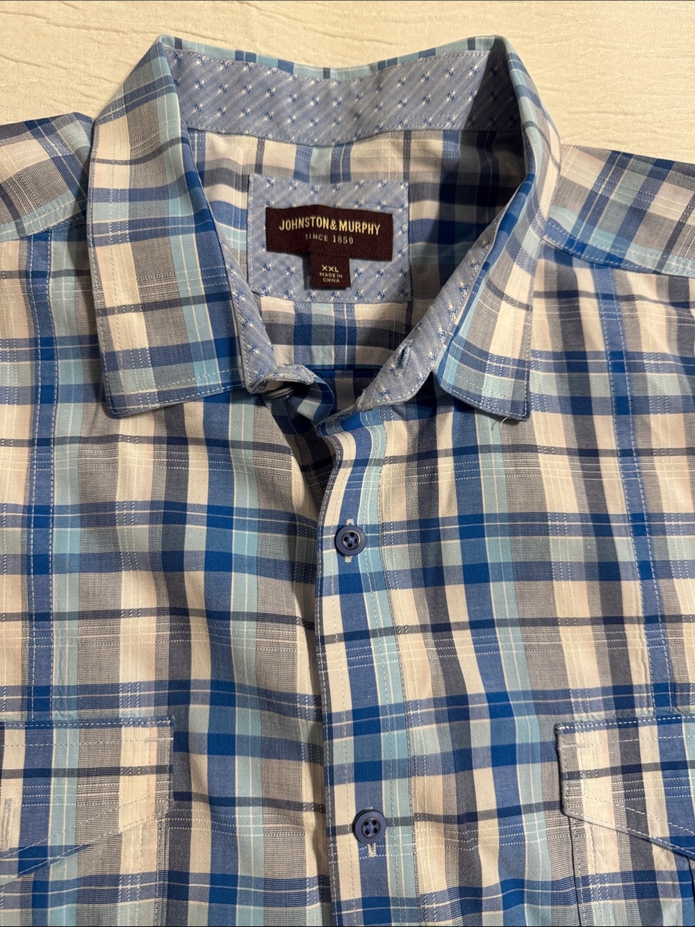 Johnston & Murphy Blue Plaid Men's XXL Button-Down short sleeve Shirt